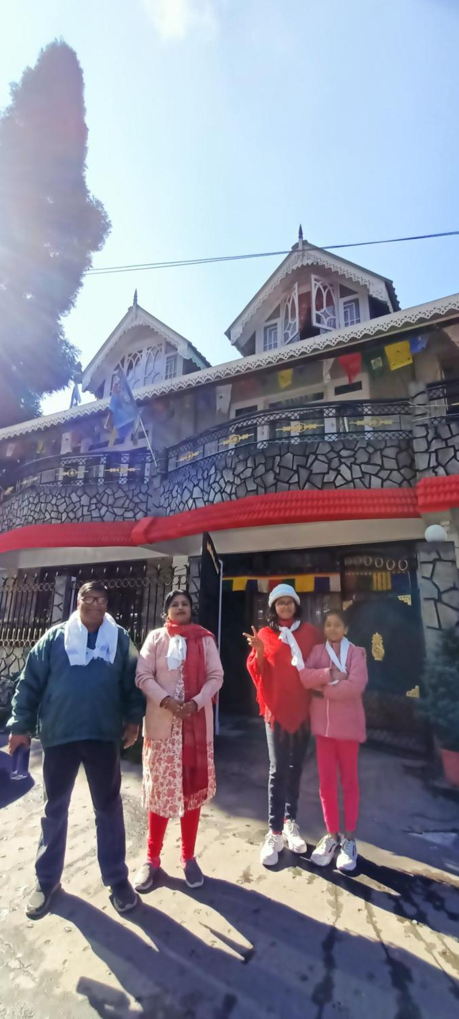 Tharbaling Homestay Дарджилинг Экстерьер фото